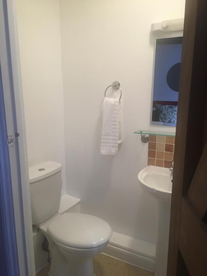 The Chequers Bed & Breakfast Royston  Luaran gambar